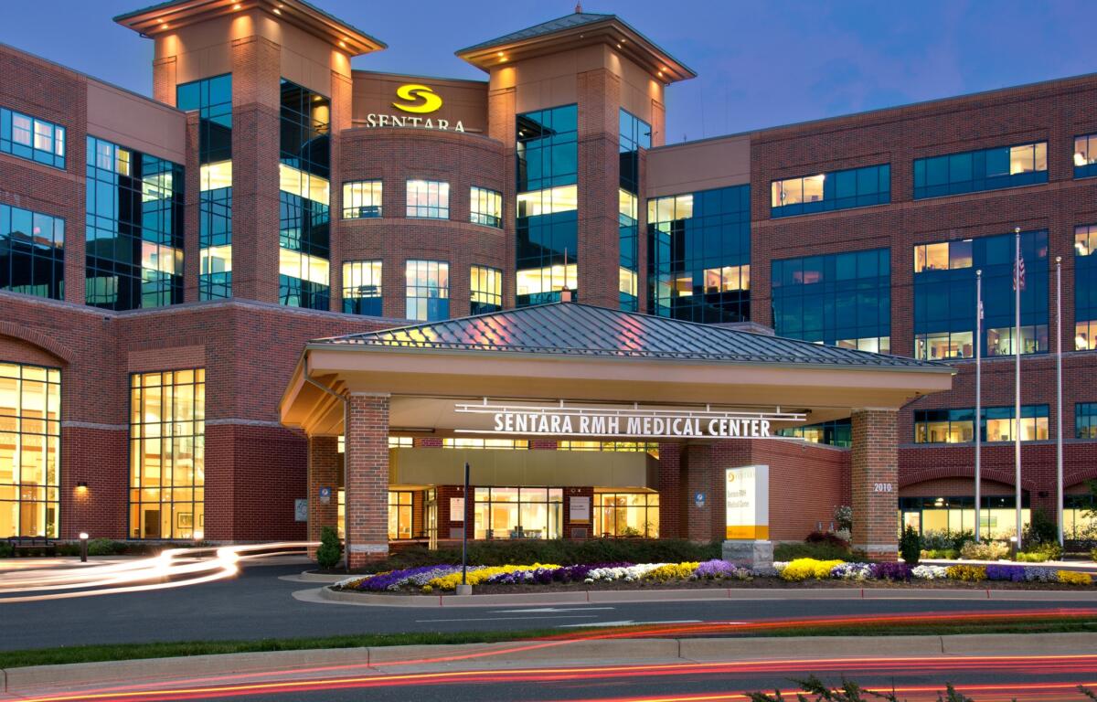 Main entrance to Sentara RMH Harrisonburg Campus