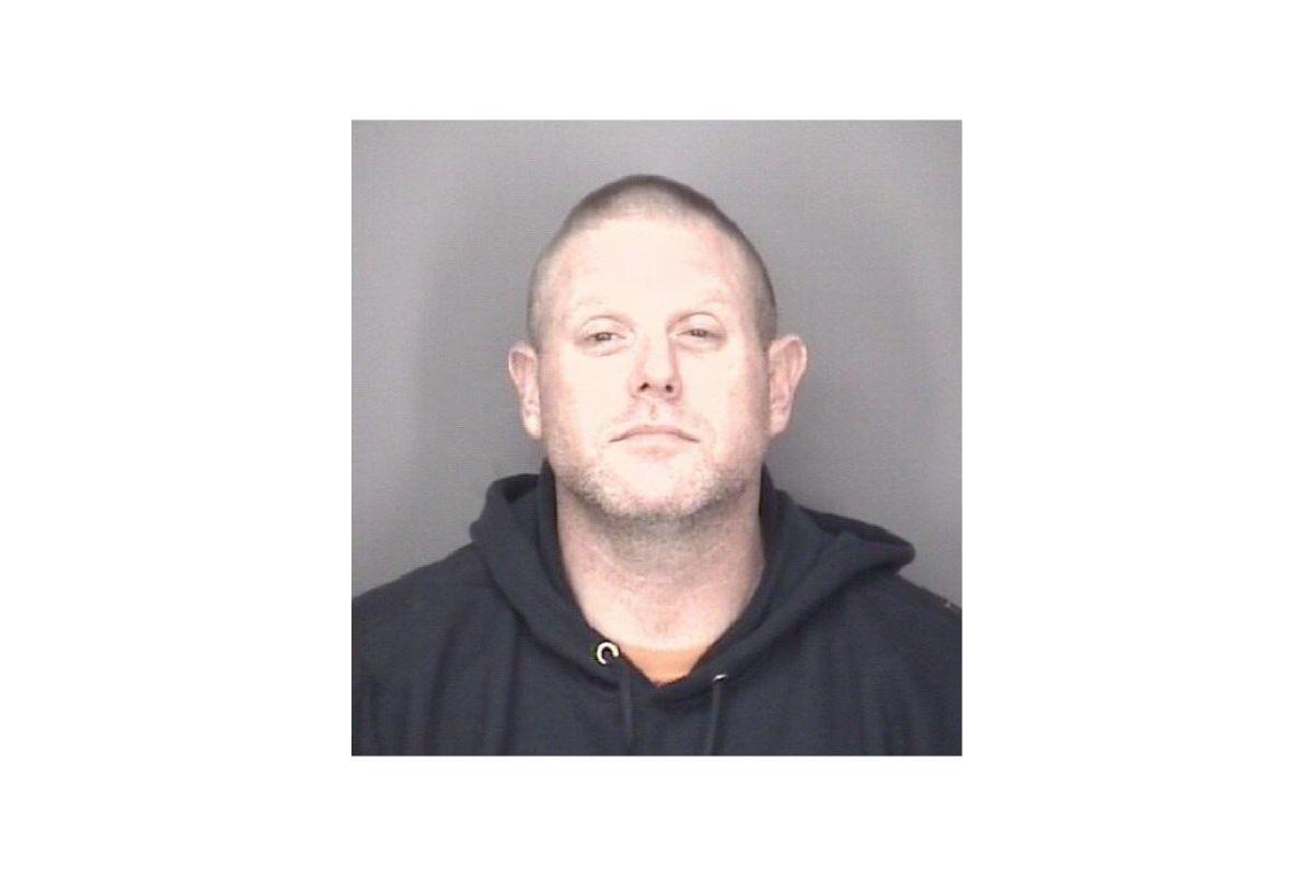 Mug shot of Ronald William Smith
