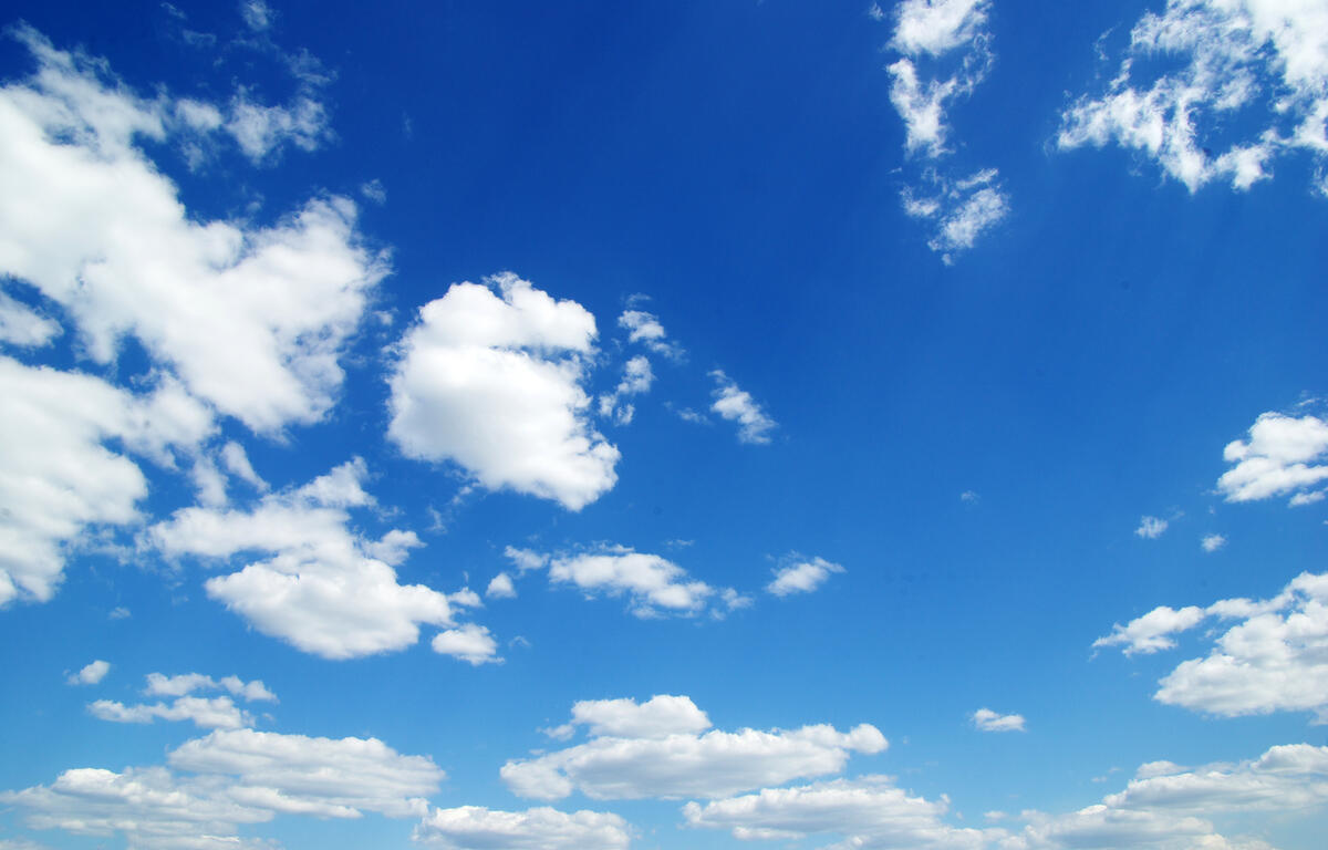 clouds in the blue sky