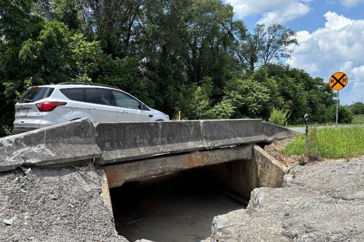 A culvert crossing on Country Club Road will be given a weight limit of 33 tons in the coming days