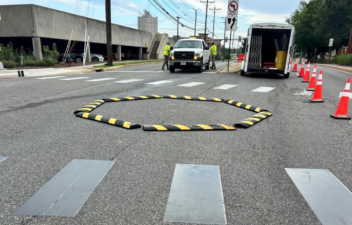 The temporary roundabout on North Mason Street.
