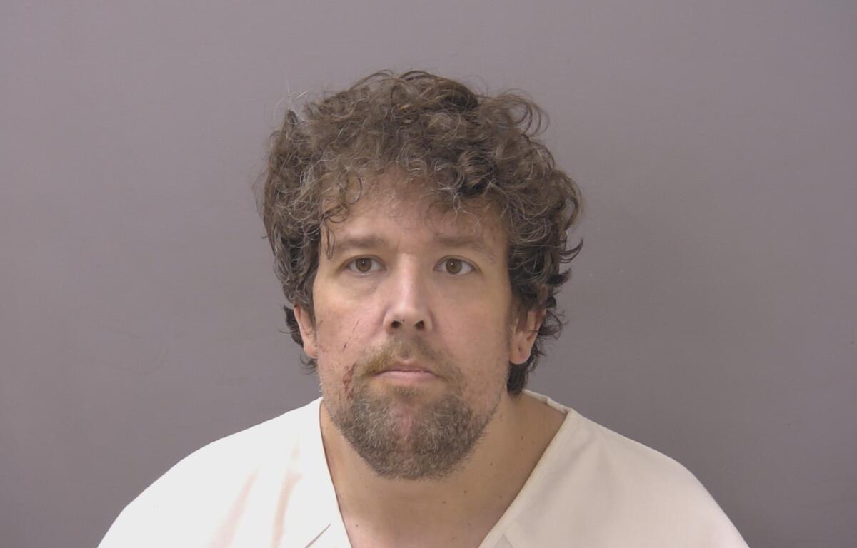 Mugshot of Hunter Booth.