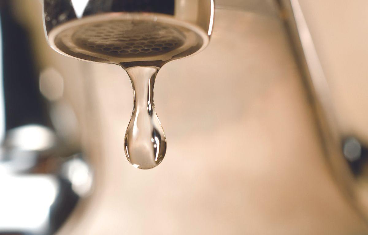 Faucet dripping water