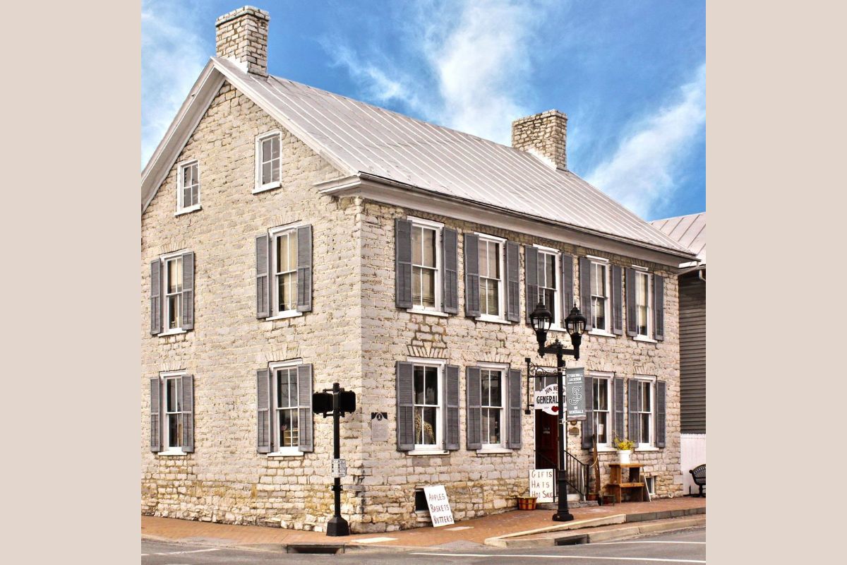 New Market store to receive $68,644 through grant