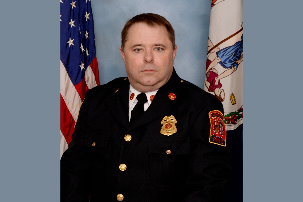 Headshot of Paul Helmuth