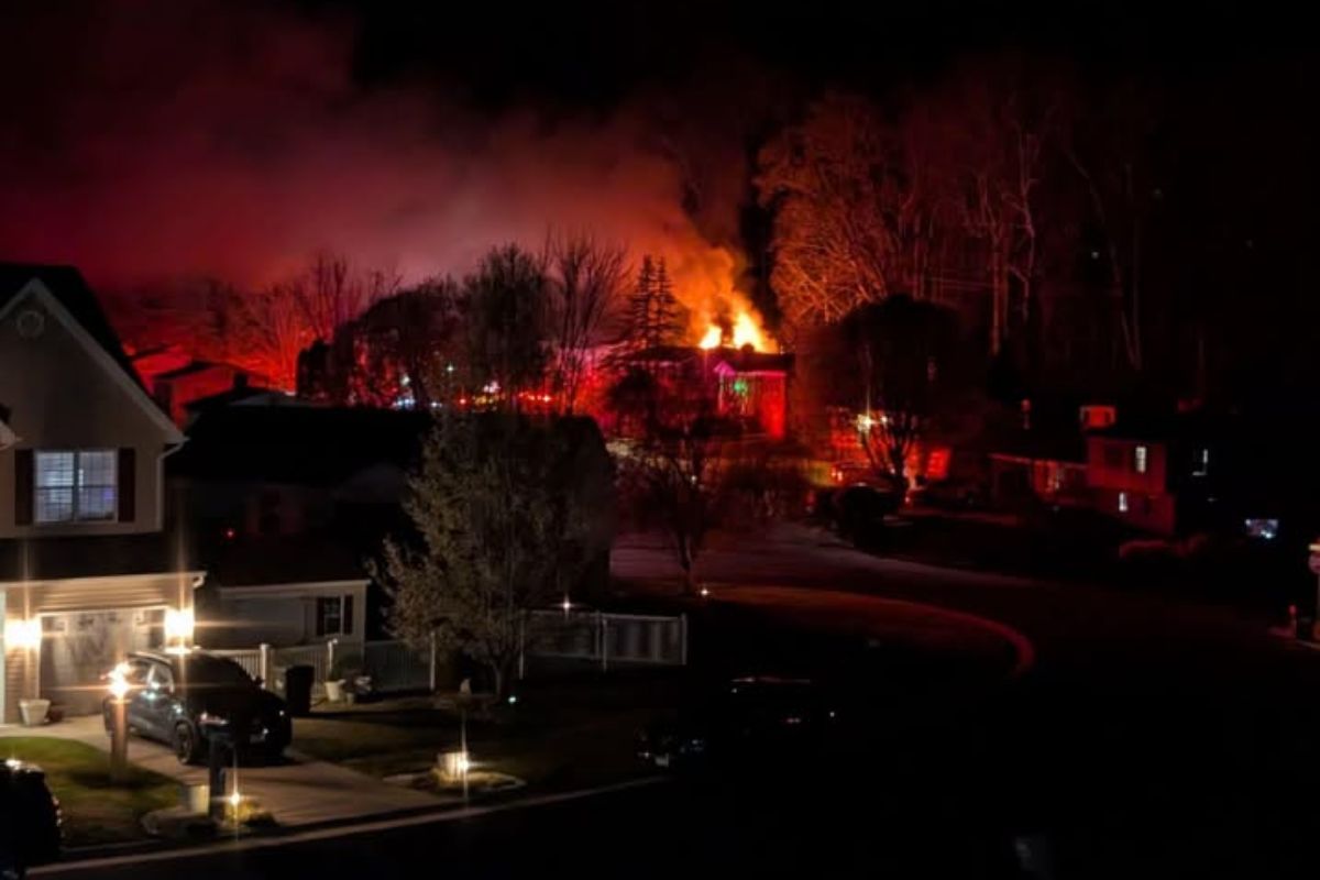 Structure fire in Staunton