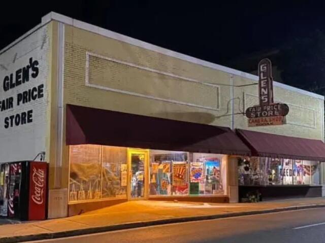 Glen's Fair Price Store