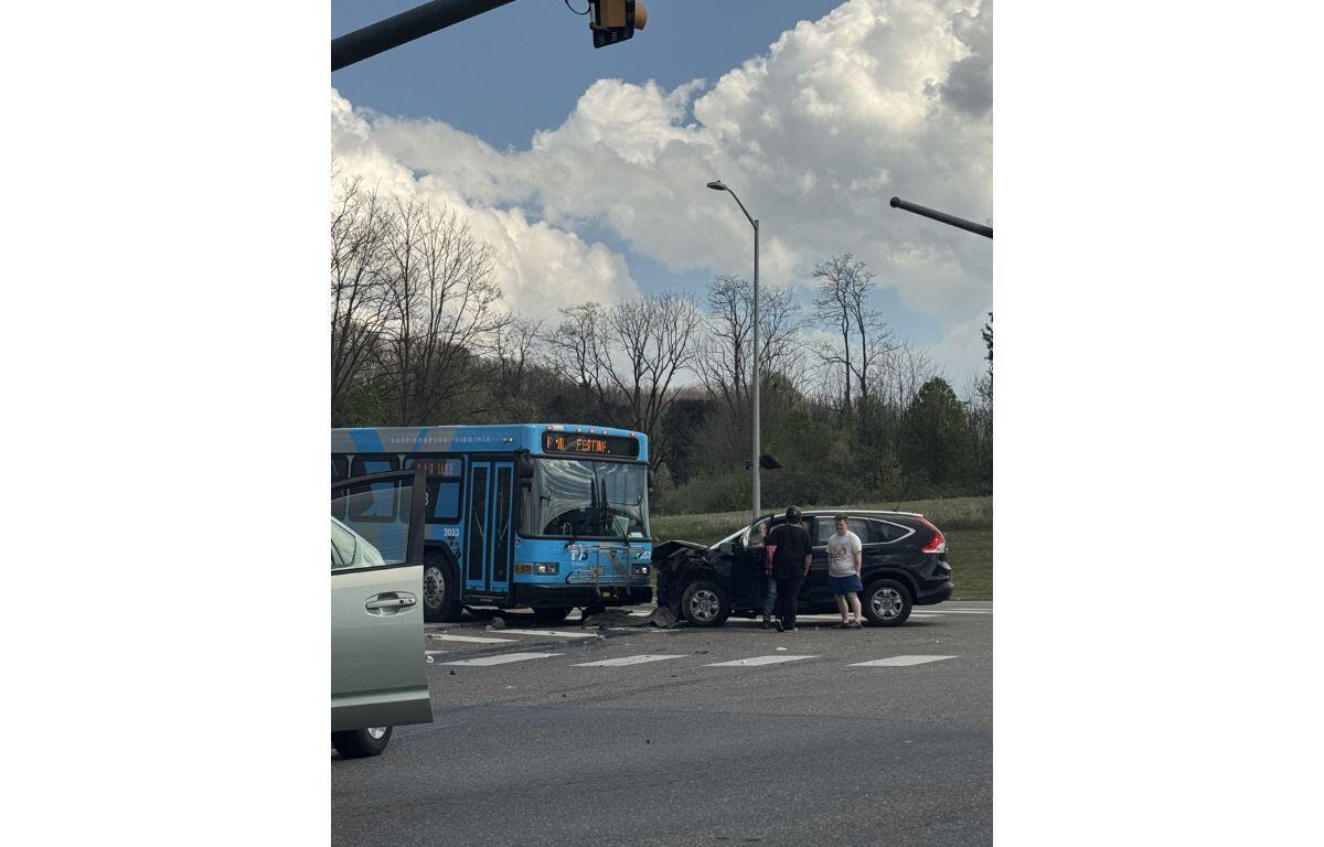 Traffic crash on port republic