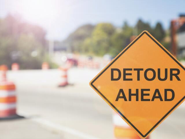 A detour sign