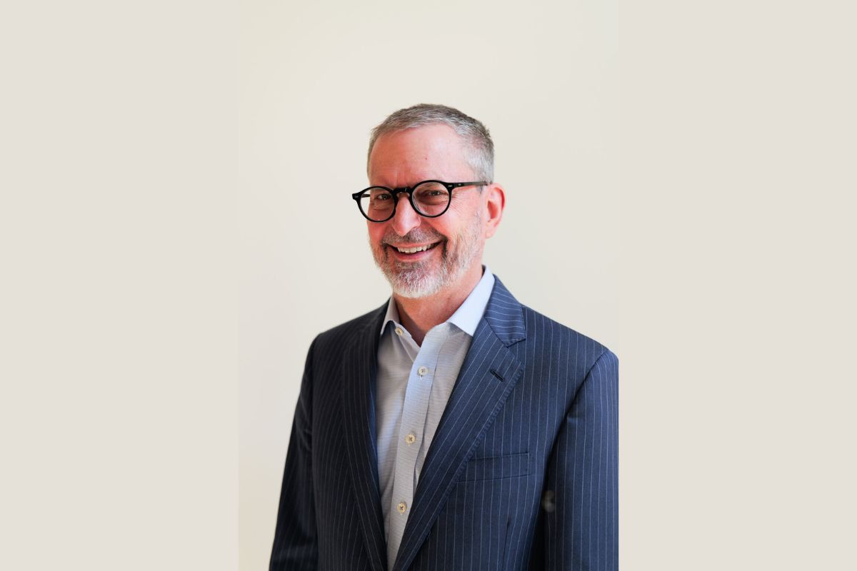 Dr. Gary Daynes
