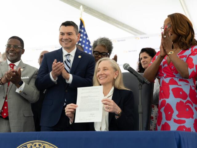 Governor Spanberger signs bills to protect patients and medical professionals from violence in hospitals.