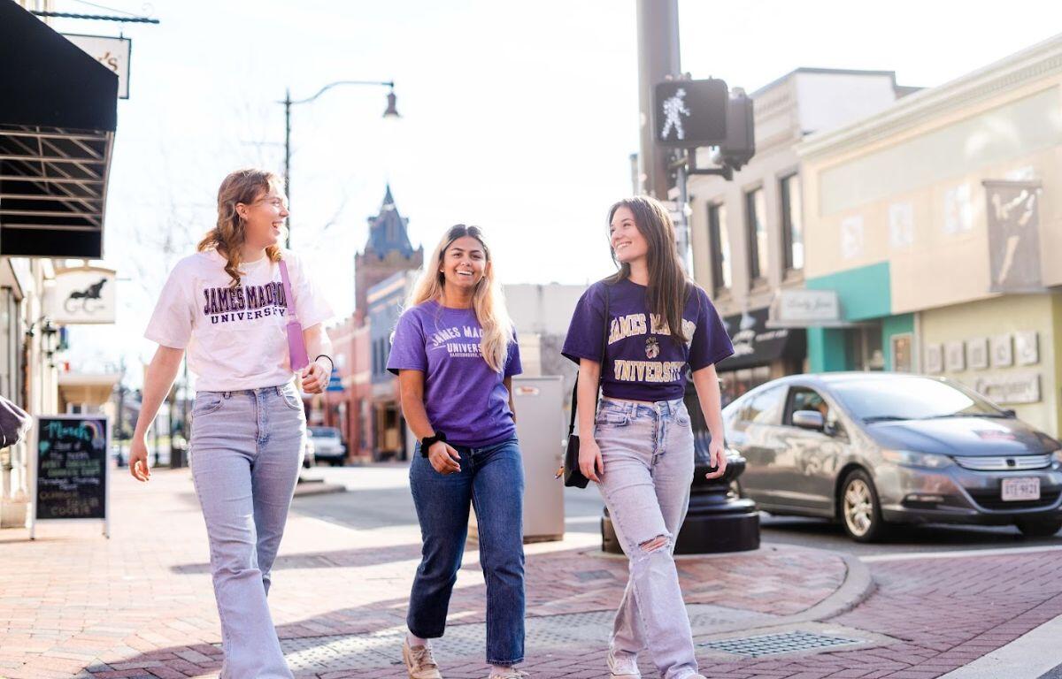 Downtown Stock JMU Students