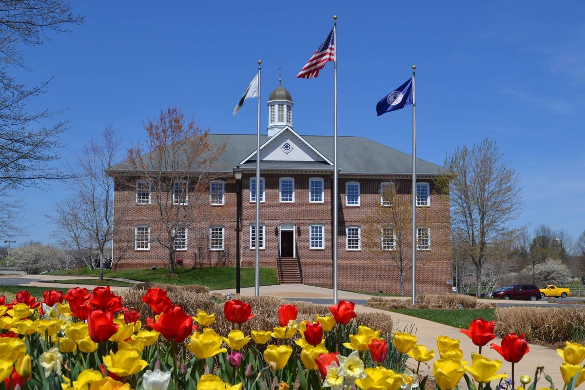 Town of Bridgewater building
