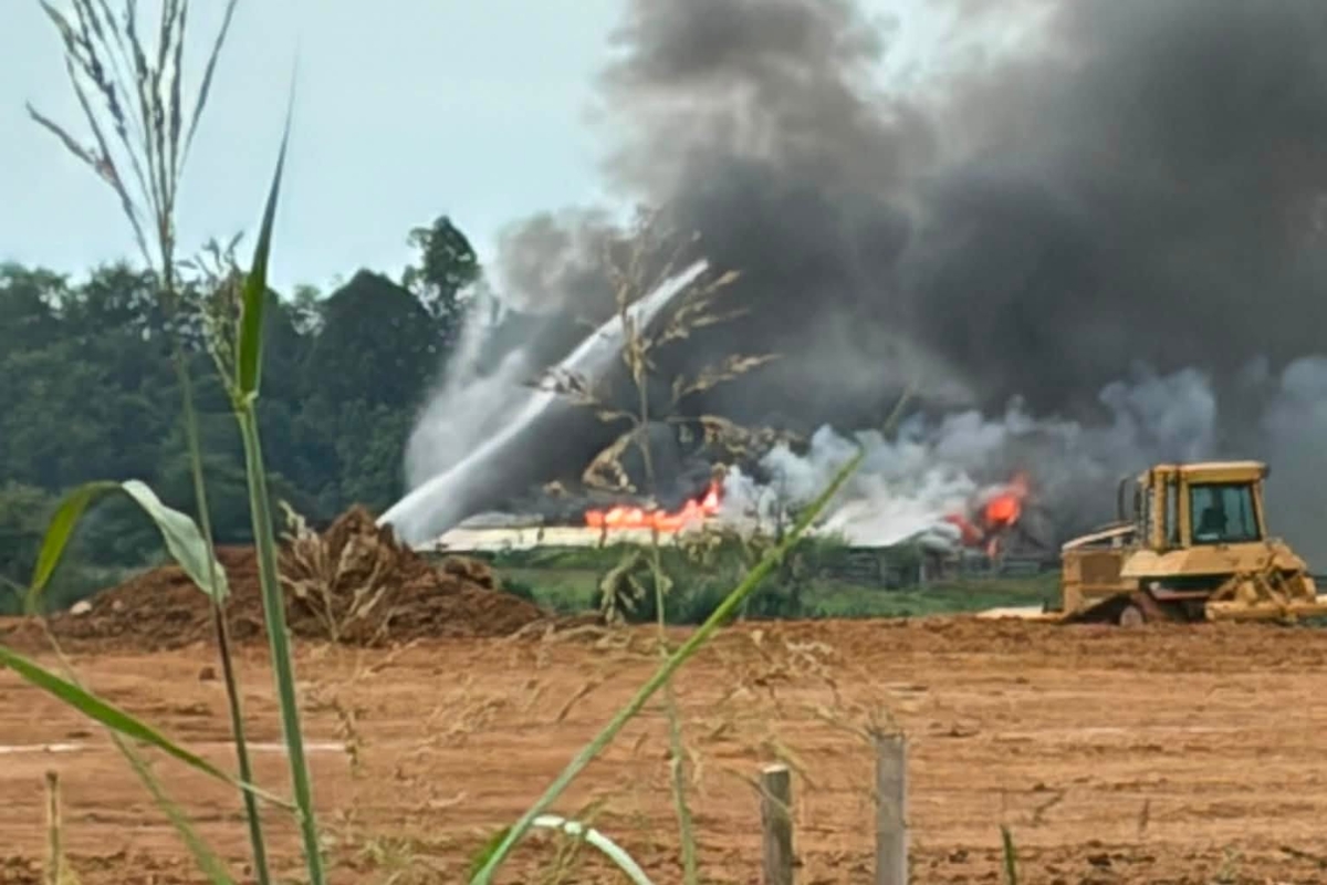 Barn fire in Mount Crawford