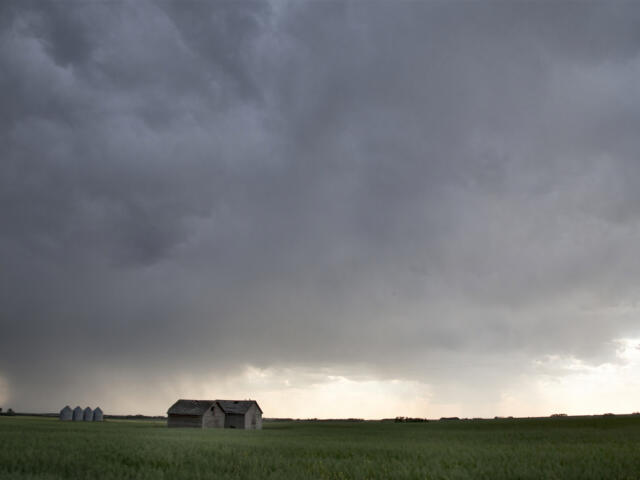 clouds thunder lighting rain
