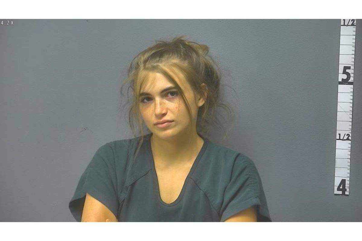 Savannah Clifton mugshot