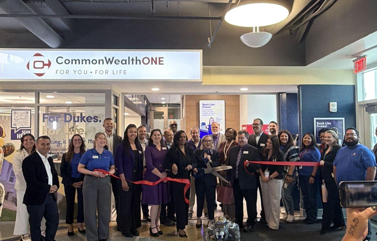 Ribbon cutting ceremony of JMU Branch of Credit Union